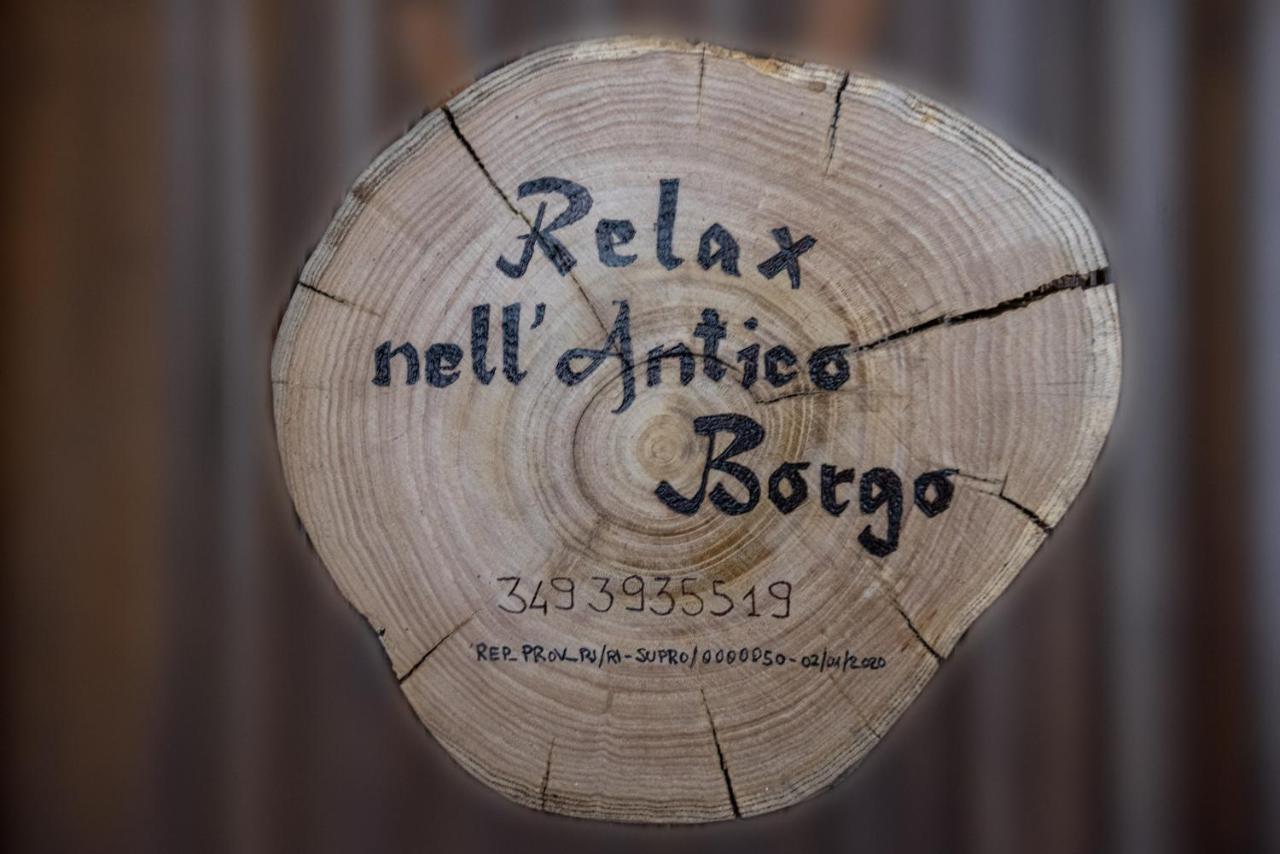 Relax Nell' Antico Borgo Villa Casperia Exterior photo